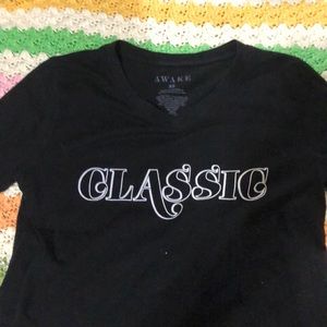 black classic tee